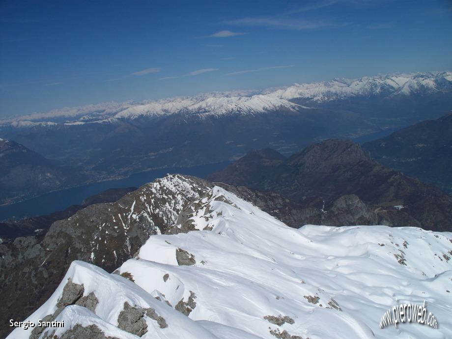 20 Lago e cresta percorsa.JPG